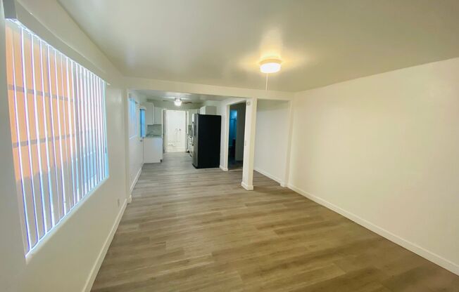 3 beds, 2 baths, 1,235 sqft, $2,720, Unit 1336 Peach Avenue Unit B