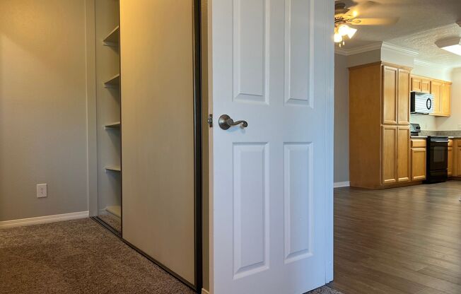2 beds, 2 baths, 950 sqft, $2,890, Unit 1541O