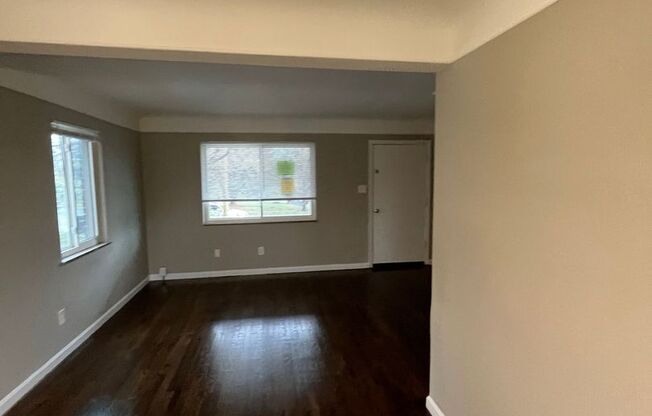 4 beds, 1 bath, $1,575