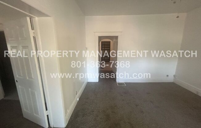 2 beds, 1 bath, $1,250, Unit 351 East 700 South-Main Floor