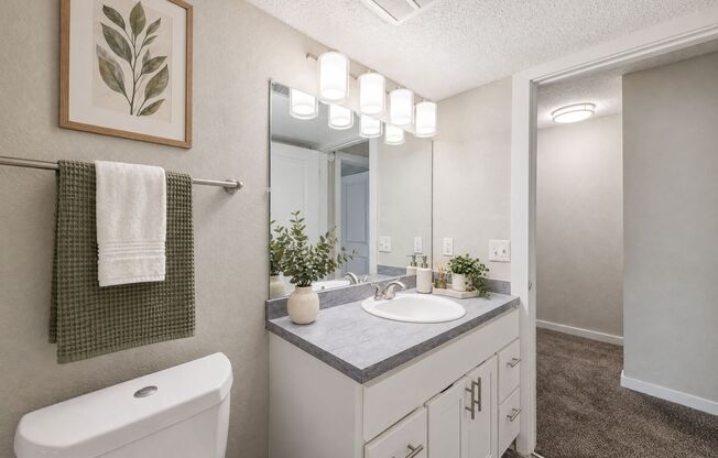 2 beds, 2.5 baths, 1,218 sqft, $1,395, Unit 2-22F