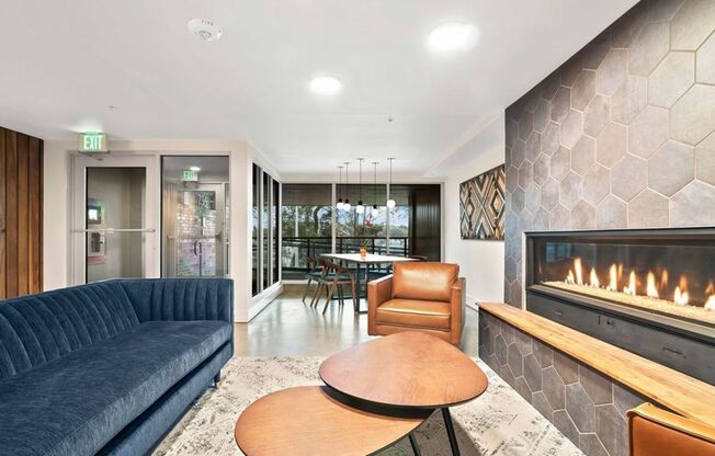 2 beds, 1 bath, 728 sqft, $3,095, Unit 310