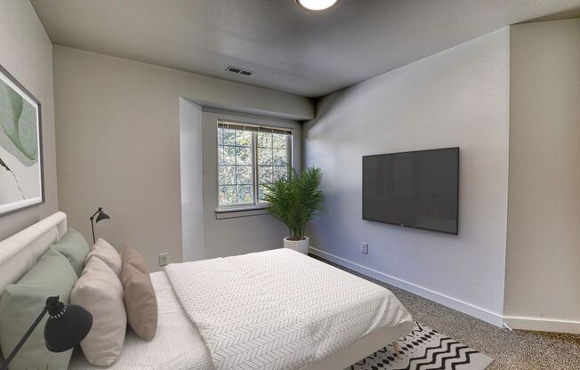 2 beds, 1 bath, 960 sqft, $1,525, Unit 7571-101