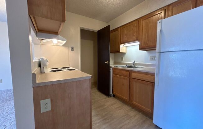 1 bed, 1 bath, 625 sqft, $650, Unit 7