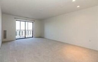 1 bed, 1 bath, 700 sqft, $2,375, Unit 406