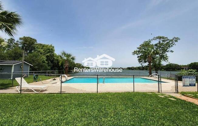 8936 GLACIER AVE