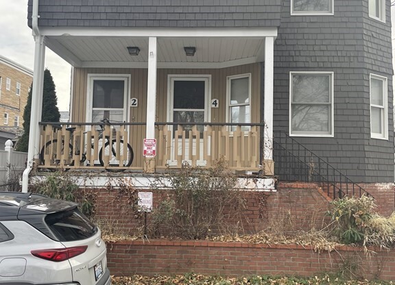 4 WINCHESTER PL