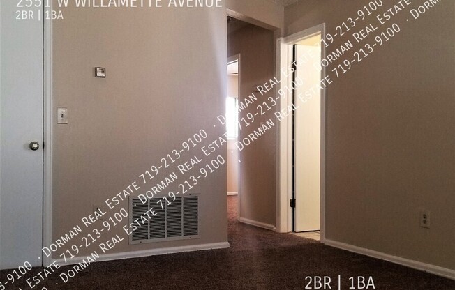 2551 W WILLAMETTE AVE