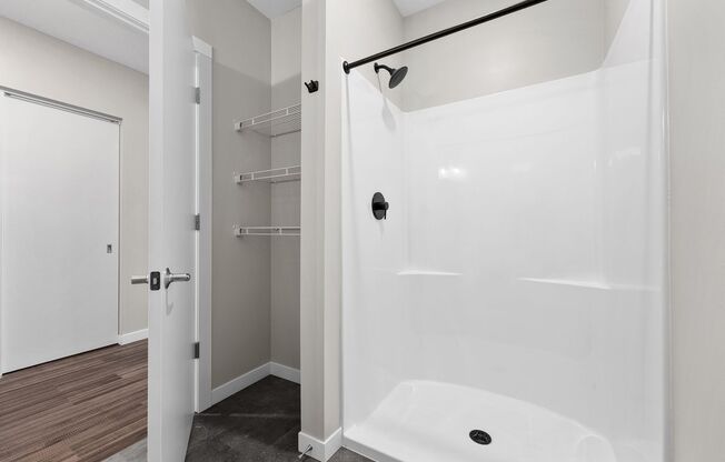 Studio, 1 bath, 525 sqft, $1,095, Unit 415