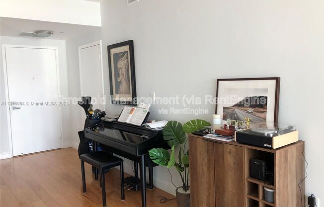 1 bed, 1.5 baths, 846 sqft, $3,000, Unit 2014