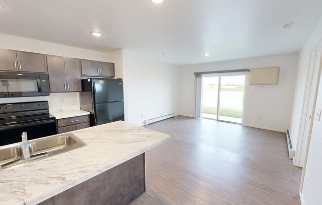2 beds, 2 baths, 912 sqft, $1,409, Unit 1266-03