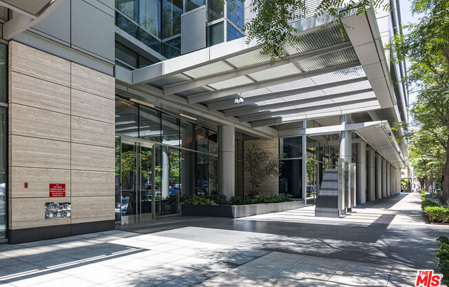 1 bed, 2 baths, 1,400 sqft, $4,250, Unit 716