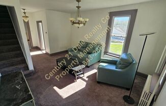 2 beds, 1.5 baths, $1,095