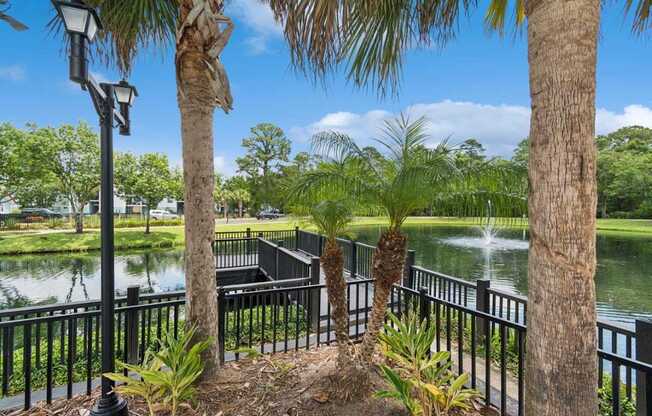 Community lake and landscaping at Mirage on Kernan Apartments in Jacksonville, FL