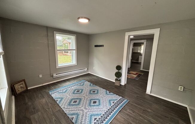 COMING SOON! 2 Bed / 1 Bath