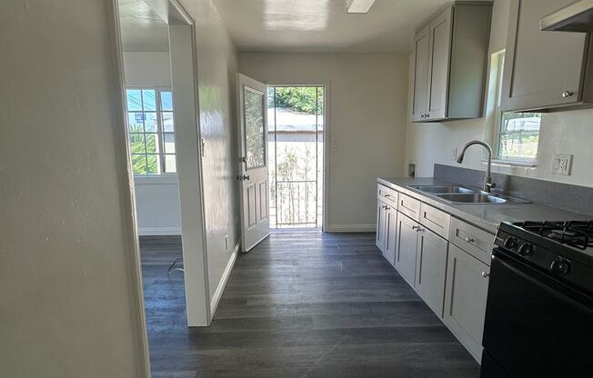 1 bed, 1 bath, $1,785