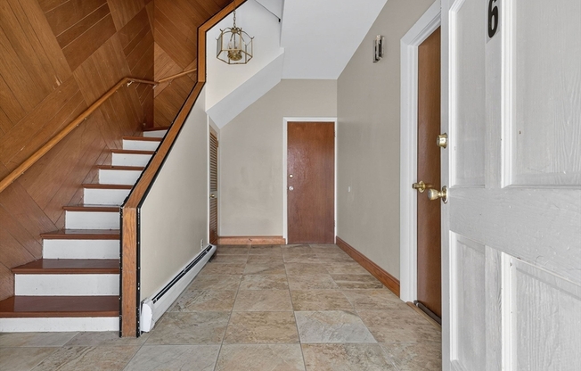 4 beds, 1 bath, 1,285 sqft, $3,000, Unit 2