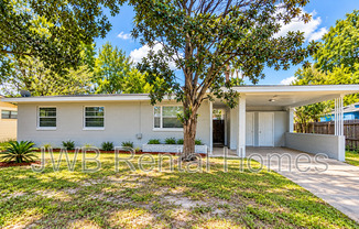 2932 SEARCHWOOD DR