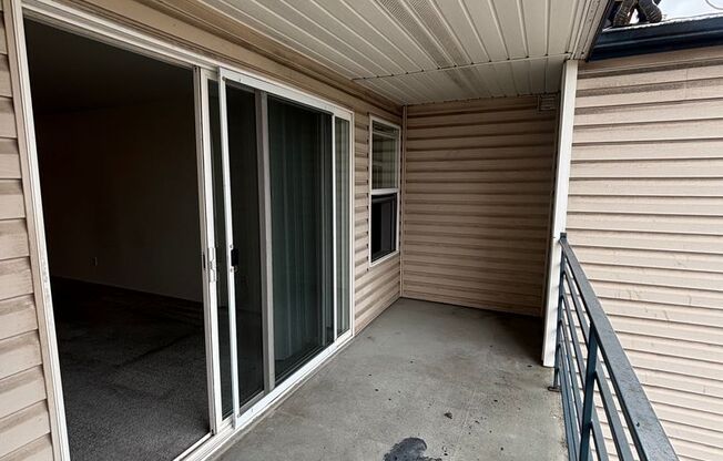 1 bed, 1 bath, 715 sqft, $1,750, Unit 304
