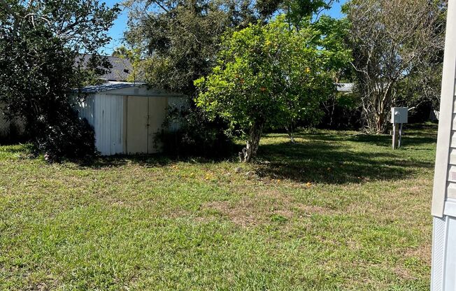 Centrally Located, 3/2 Manufactured Home For Rent in Port Orange!