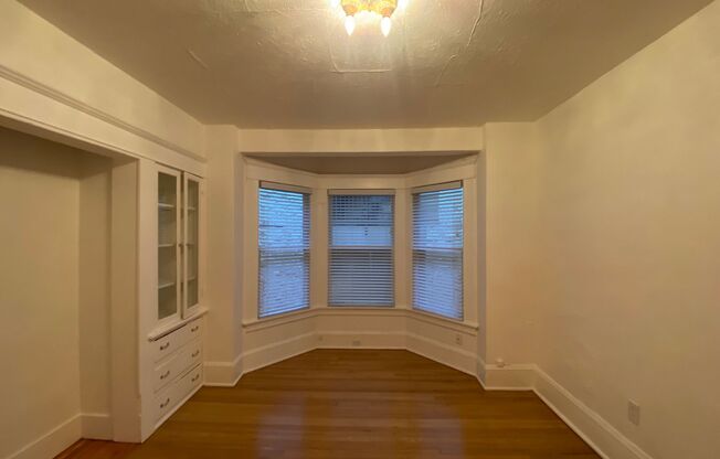 Studio, 1 bath, 400 sqft, $1,149, Unit 207