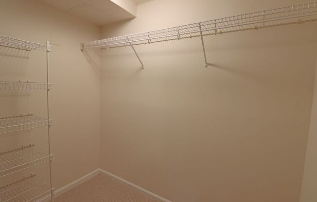 3 beds, 2 baths, 1,150 sqft, $3,800, Unit TA01