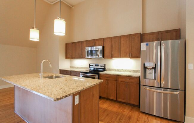 2 beds, 2.5 baths, 1,700 sqft, $1,950, Unit 410