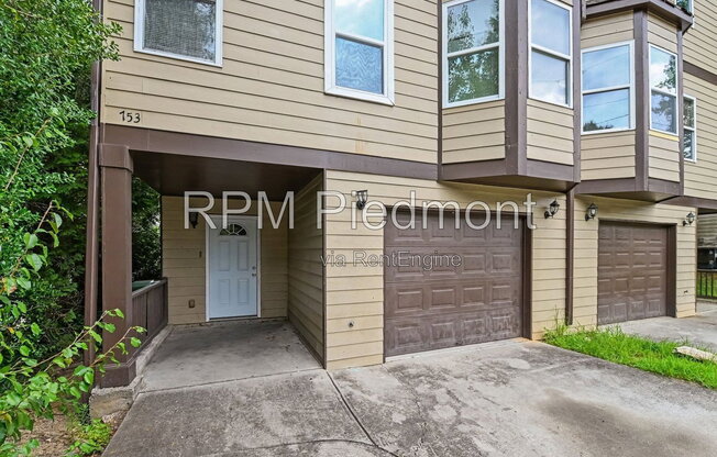 753 PRINCE PL