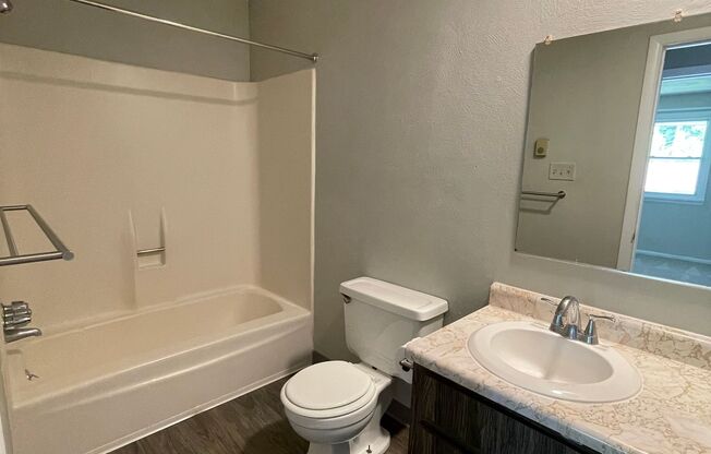 Slate Creek Apartments & Townhomes