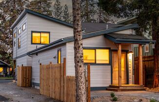 Hartford Duplex - 01355-HART-00