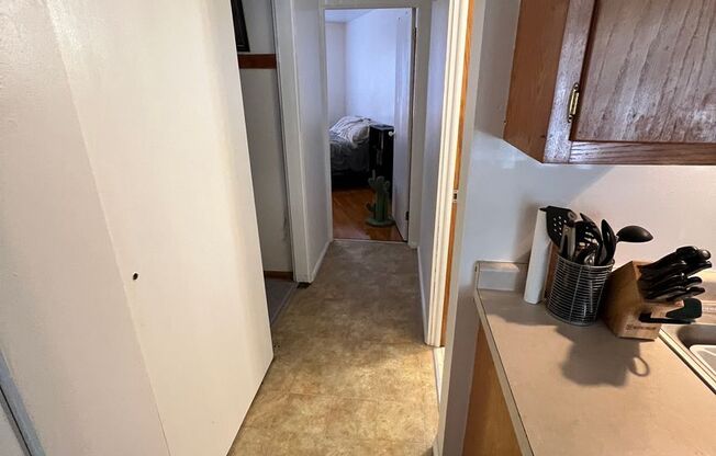 1 bed, 1 bath, 750 sqft, $795, Unit #80