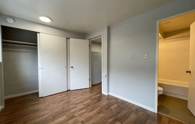 1 bed, 1 bath, 393 sqft, $1,150, Unit 305