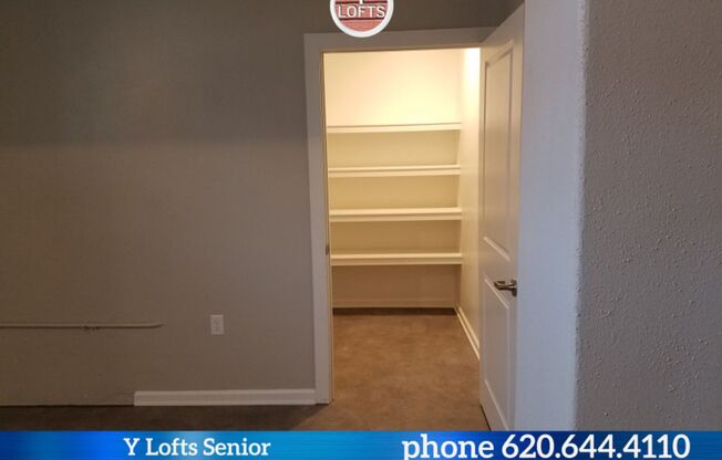 2 beds, 1 bath, 1,119 sqft, $985, Unit 018