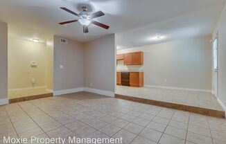 6762-6764 Trail Lake Dr.