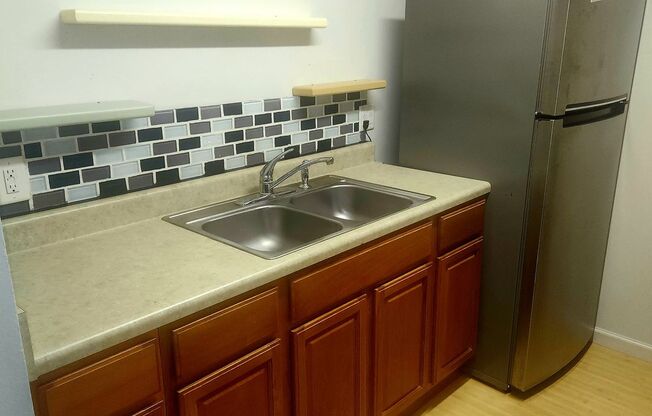 1 bed, 1 bath, $995, Unit APARTMENT P28