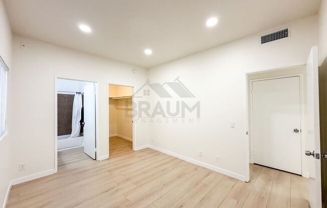 2 beds, 2 baths, 1,000 sqft, $2,350, Unit UNIT 210