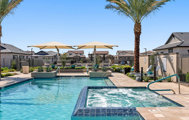 Resort Style Pool & Hot Tub at Avilla Palomino, Glendale, AZ 85302