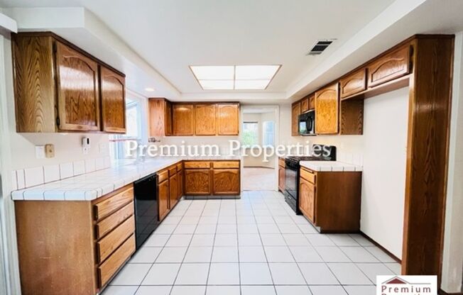 3 beds, 2.5 baths, $3,775