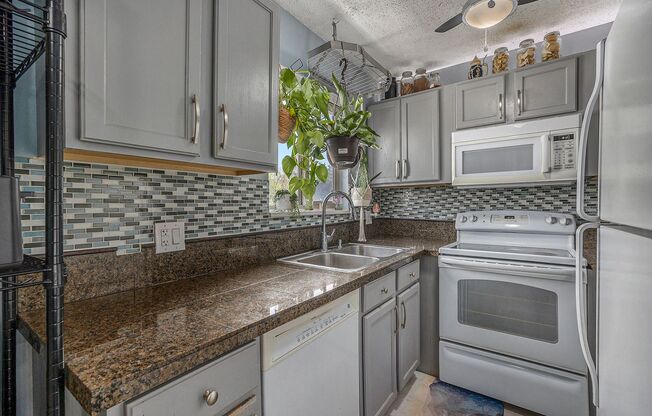 University Hills 2 bedroom and 1.5 Bath Coming Soon!