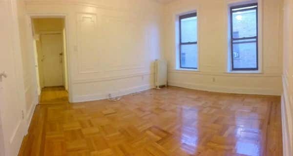 1 bed, 1 bath, 850 sqft, $2,300