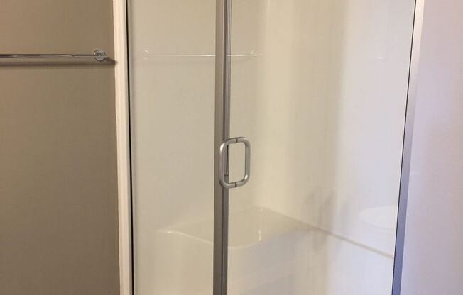 Studio, 1 bath, 515 sqft, $1,520, Unit 902-304