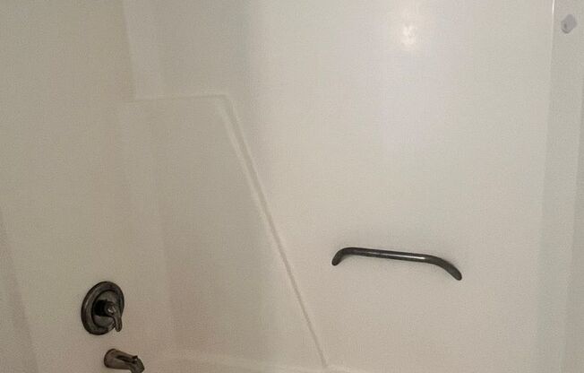 1 bed, 1 bath, 664 sqft, $1,214.58, Unit Unit 36