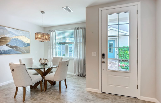 4664 ARBORETUM CIR