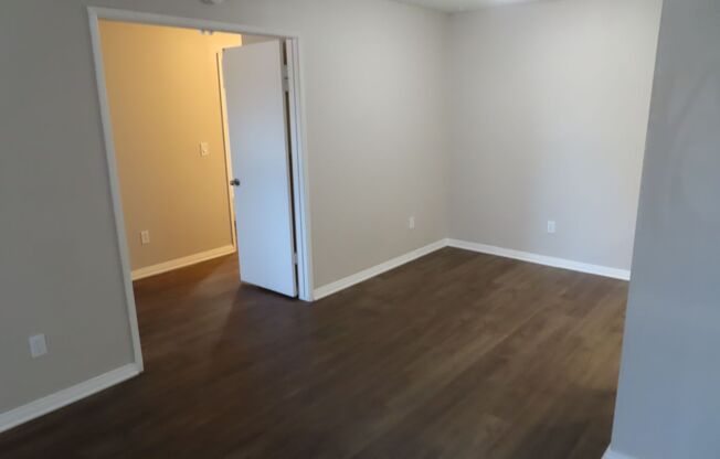 Renovated One Bedroom Condo in Mira Mesa with Two Parking Spaces