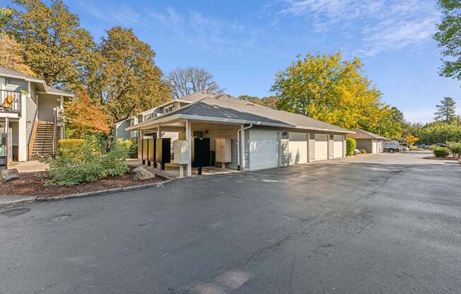 Reedville Commons Apartments in Aloha, Oregon Exterior