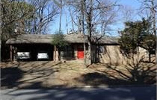Perfect 3 bedroom 2 bathroom house located in Little Rock!