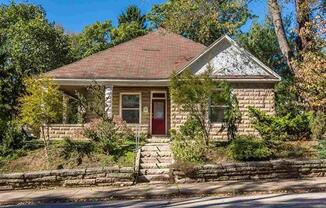 ***AUGUST 2027*** Fresh Remodeled 5 Bed 2 Bath Home