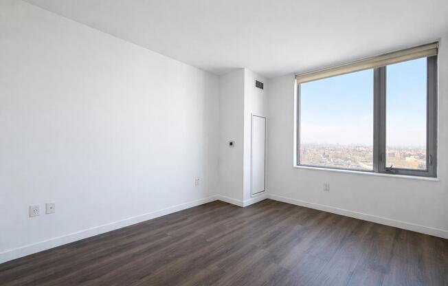 2 beds, 2 baths, 1,041 sqft, $4,995, Unit 17K