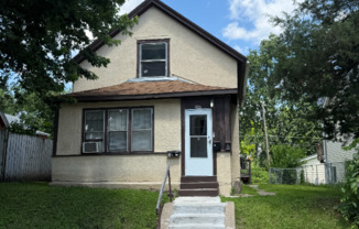 597 THOMAS AVE
