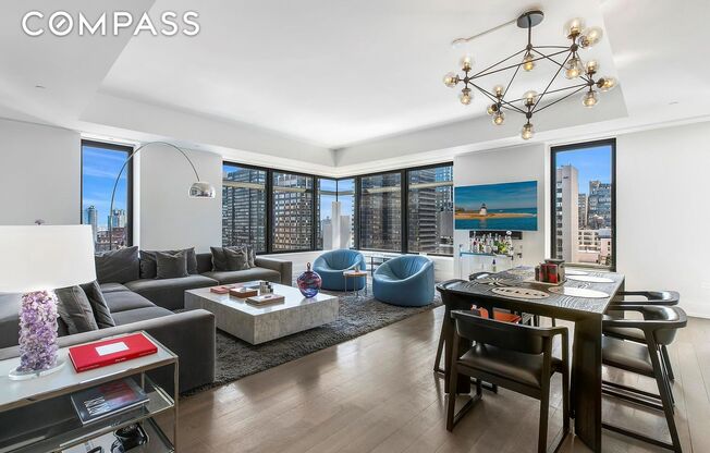 301 E 50 ST